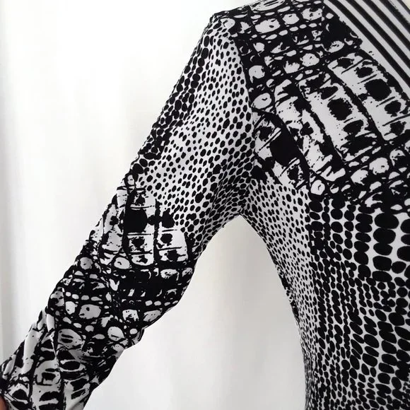 Style & Co Black & White Ruched Sleeve Stretch Top - Picture 7 of 13